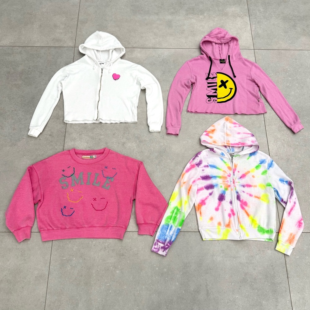 Denny’s girls trendy sweatshirt bundle XL